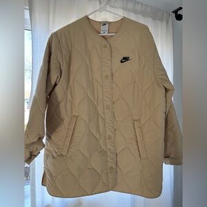 Nike Women's Beige Therma Fit Quilted Jacket